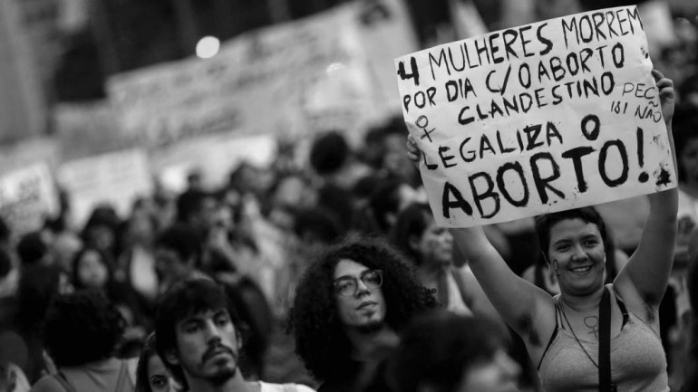 Aborto-mujeres-feminismo-Brasil-marcha.jpg